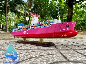 Mô hình tàu chở hàng container ONE 70cm