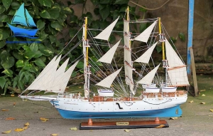 Thuyền Buồm Gỗ Statsraad Lehmkuhl 96cm | Mô Hình Trang Trí Cao Cấp